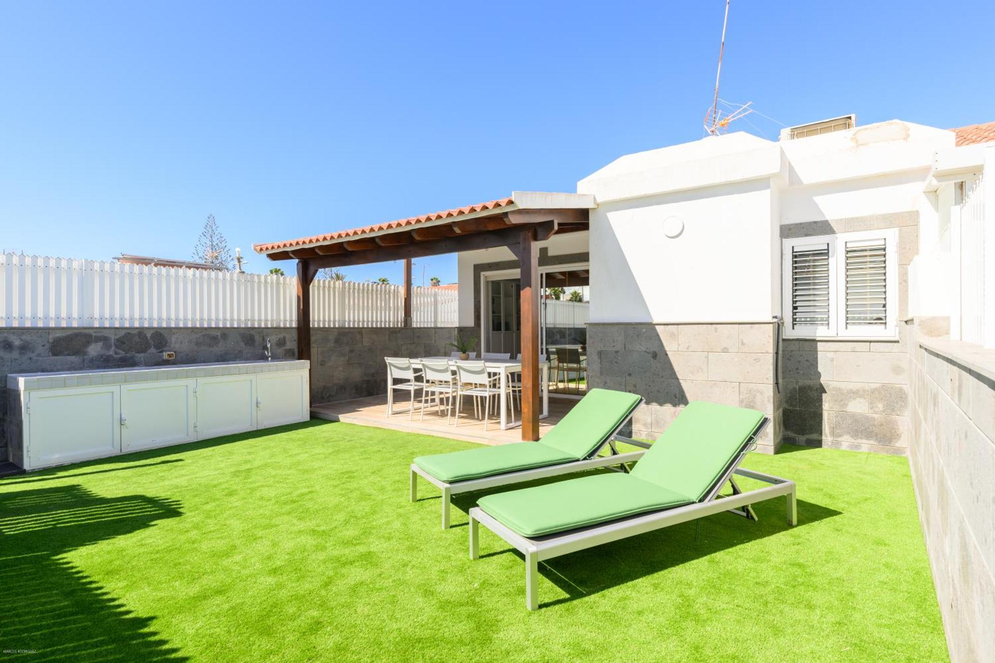 Дом отдыха Beachside Hideaway Gran Canaria *
